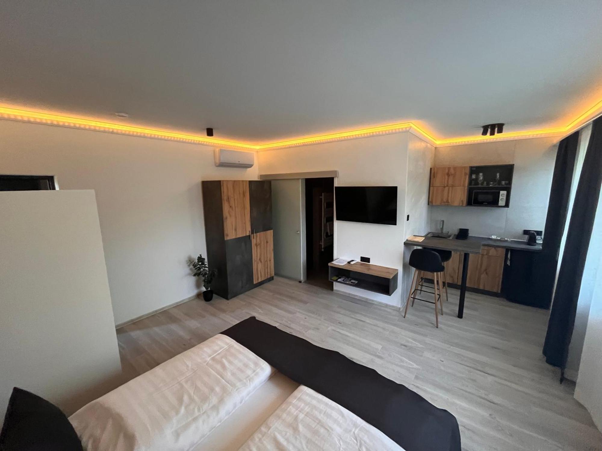 Varkapu Apartmanok 2 Gyula Exteriör bild